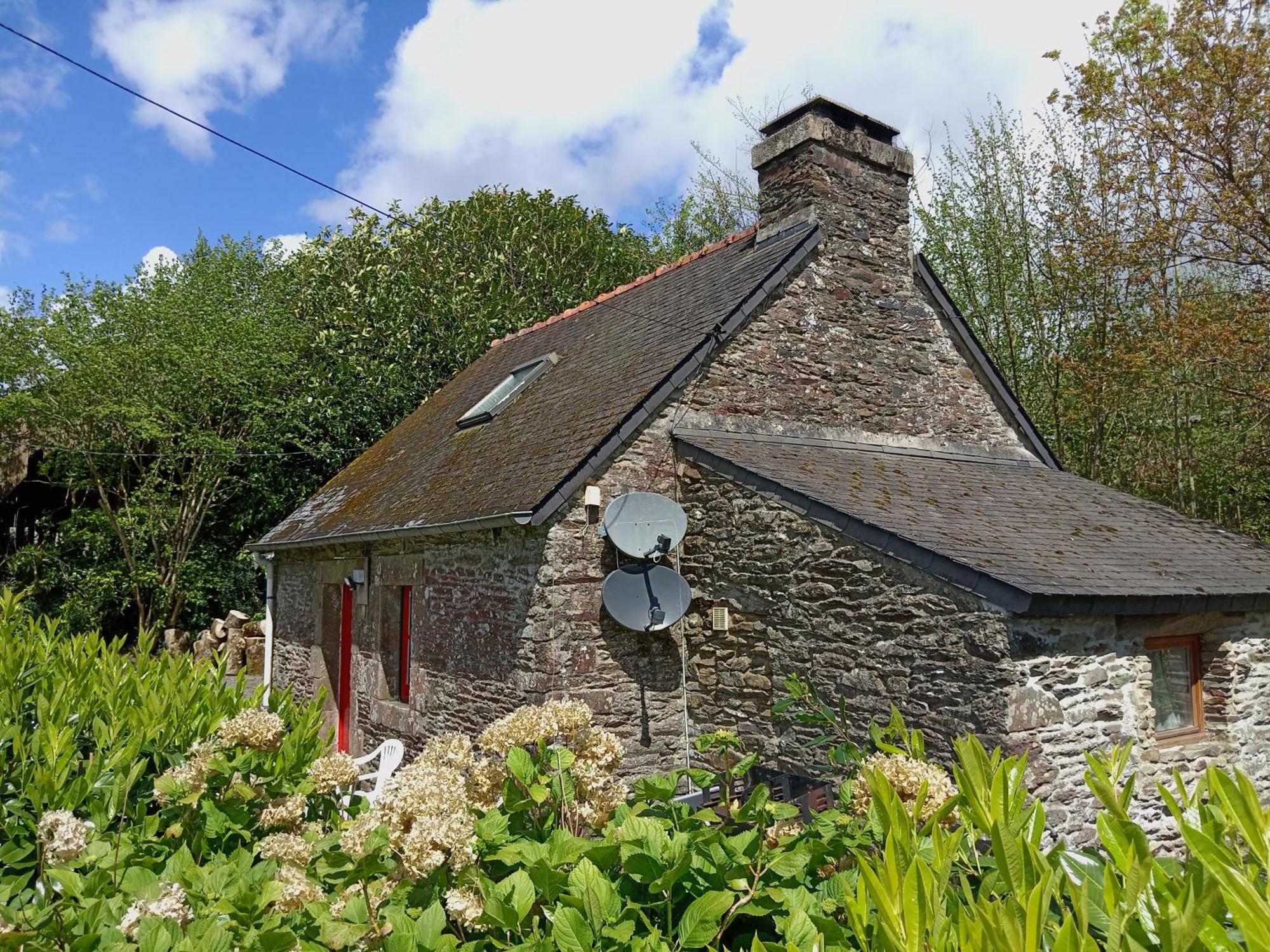 Character Breton Cottage Carhaix-Plouguer Zewnętrze zdjęcie